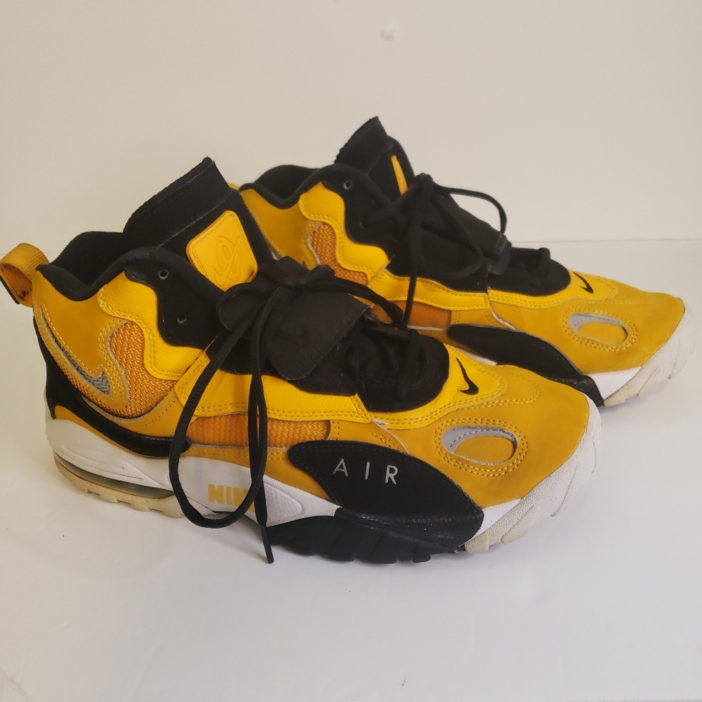 Nike Air Max Speed Turf Steelers BV1165-700 Men's University Gold Shoe Size 10.5